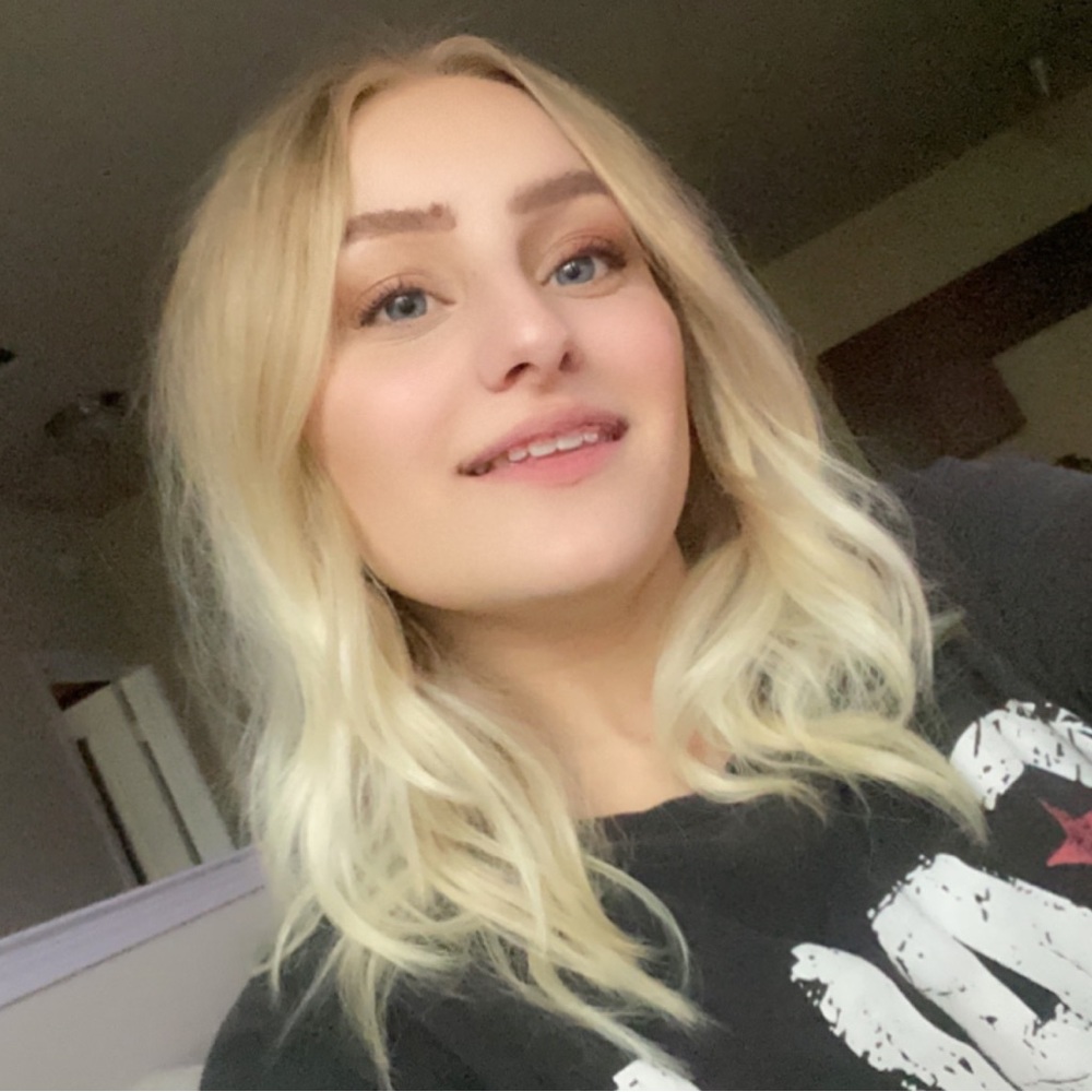Meet your Posher, Elisha